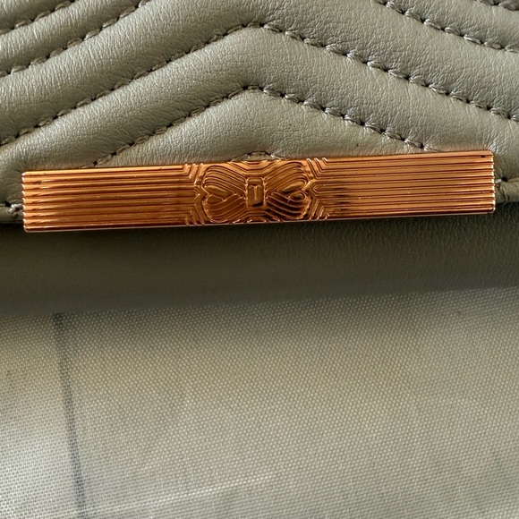 Ted Baker Matinee Quilted Leather wallet w/Rose Gold Chain Crossbody Bag - Picture 7 of 11